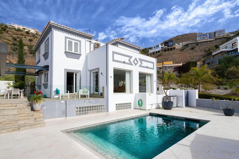 Villa for sale in Torrox, Málaga