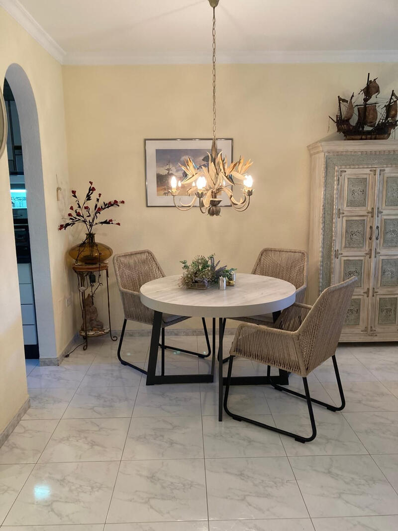 2 Cuarto Casa de Campo en venta