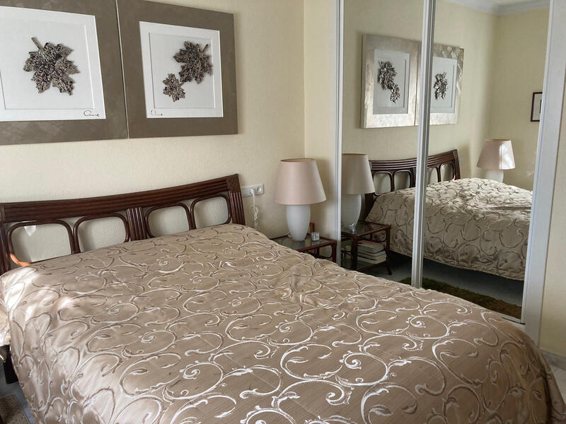 2 Cuarto Casa de Campo en venta