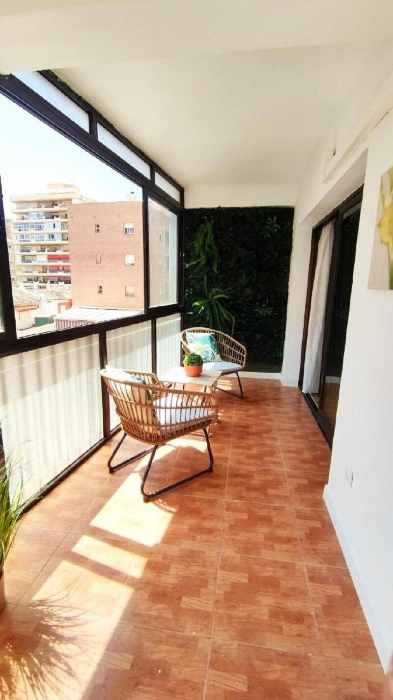 Lägenhet till salu i Fuengirola, Málaga
