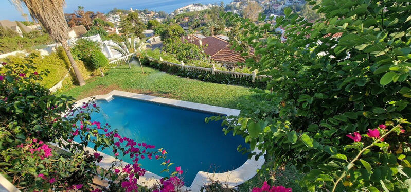 7 bedroom Villa for sale