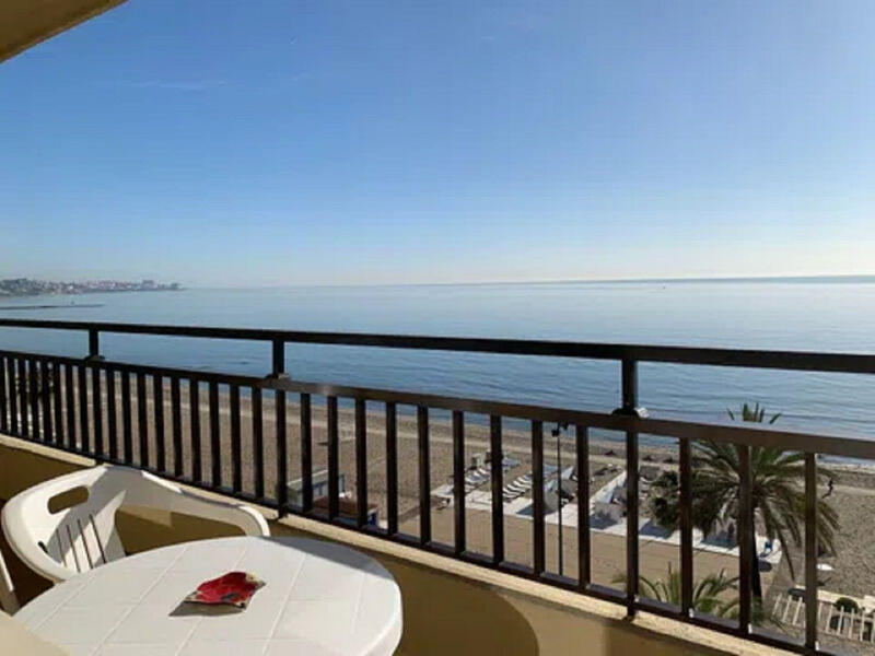 Lägenhet till salu i Fuengirola, Málaga