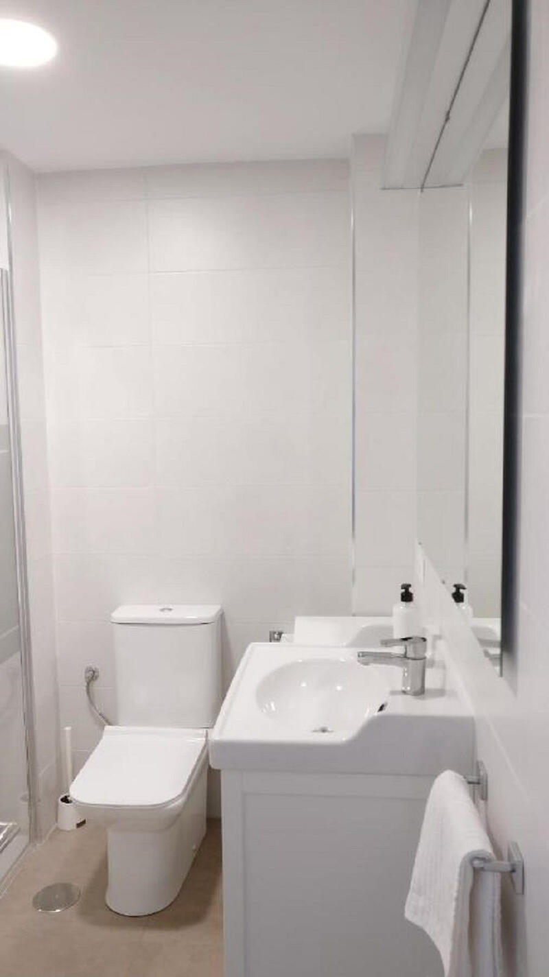 1 bedroom Apartment for sale