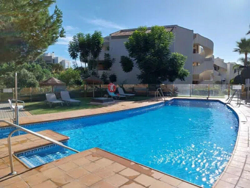 Apartment for sale in Elviria, Málaga
