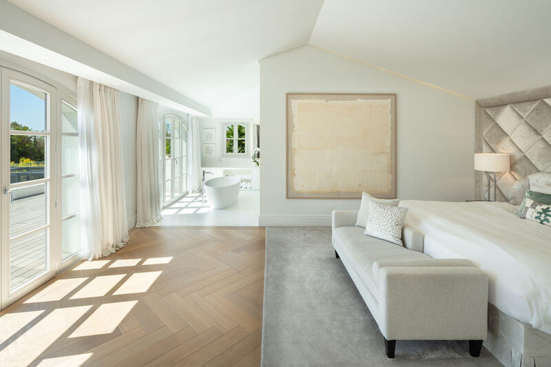 6 bedroom Villa for sale