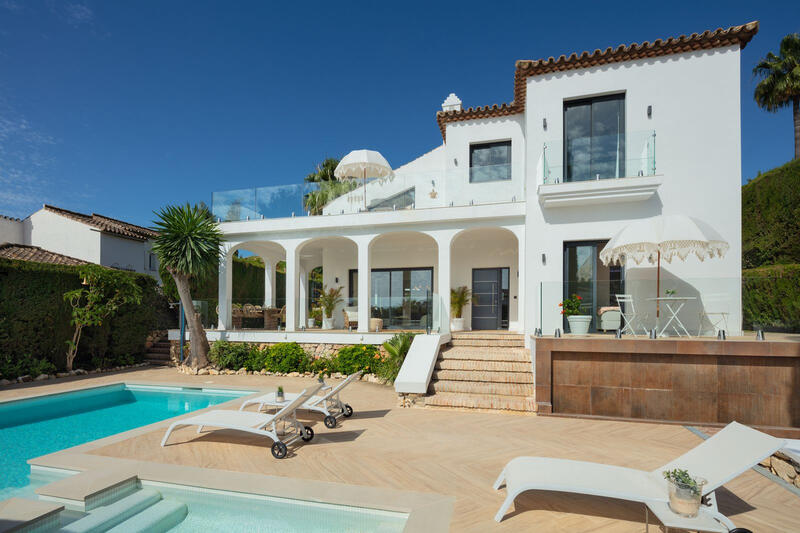 Villa Te koop in Nueva Andalucia, Málaga