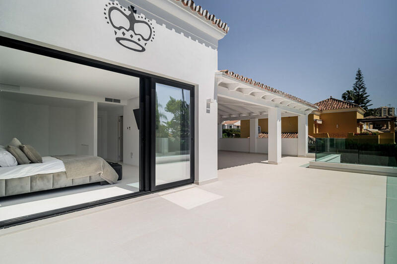4 slaapkamer Villa Te koop