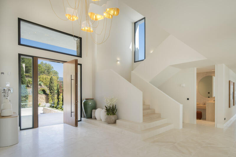 8 soveværelse Villa til salg