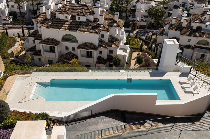 квартира продается в Nueva Andalucia, Málaga