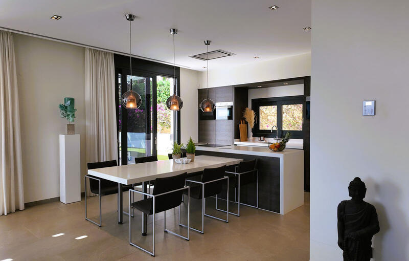 4 Schlafzimmer Villa zu verkaufen