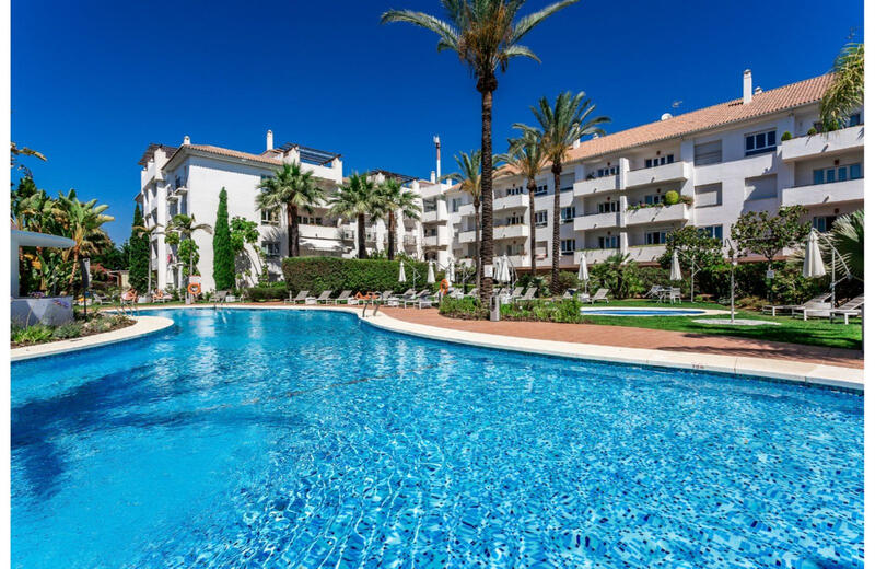 квартира продается в Marbella, Málaga