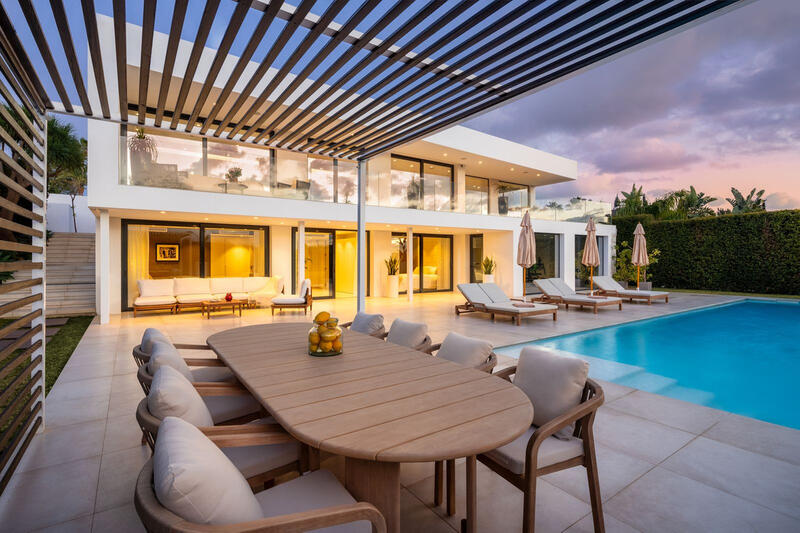 6 chambre Villa à vendre