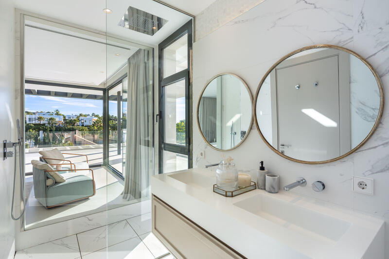 6 chambre Villa à vendre