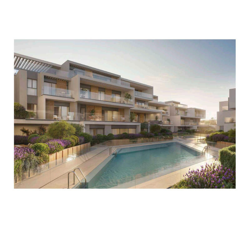 4 bedroom Apartment for sale