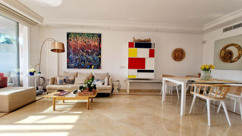 3 bedroom Apartment for sale