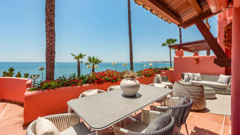 Apartment for sale in New Golden Mile, Málaga