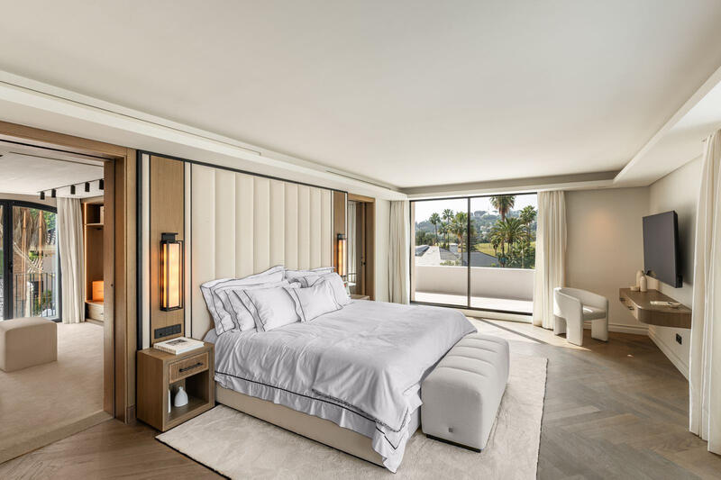 5 bedroom Villa for sale