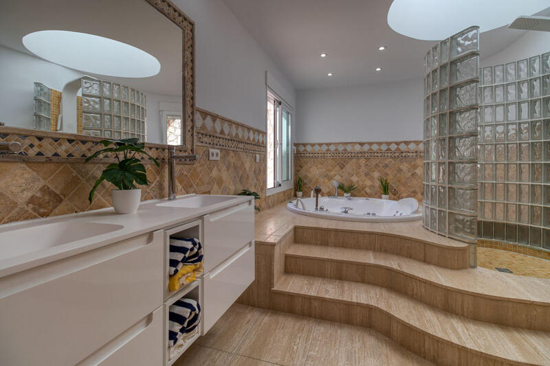 7 soverom Villa til salgs