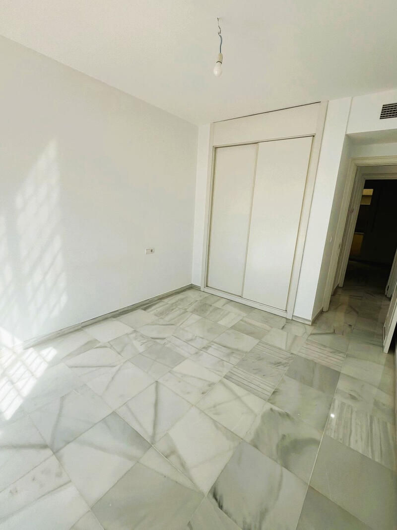 2 Schlafzimmer Appartement zu verkaufen