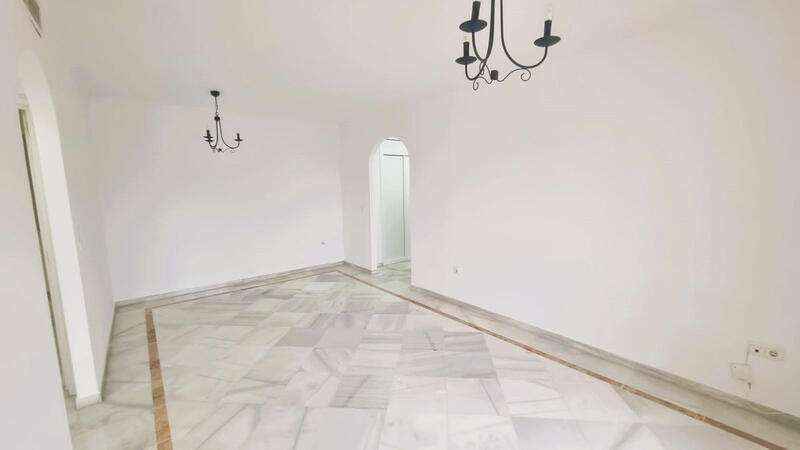 2 Schlafzimmer Appartement zu verkaufen