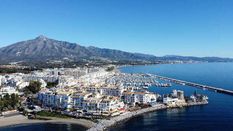 Appartement zu verkaufen in Puerto Banus, Málaga