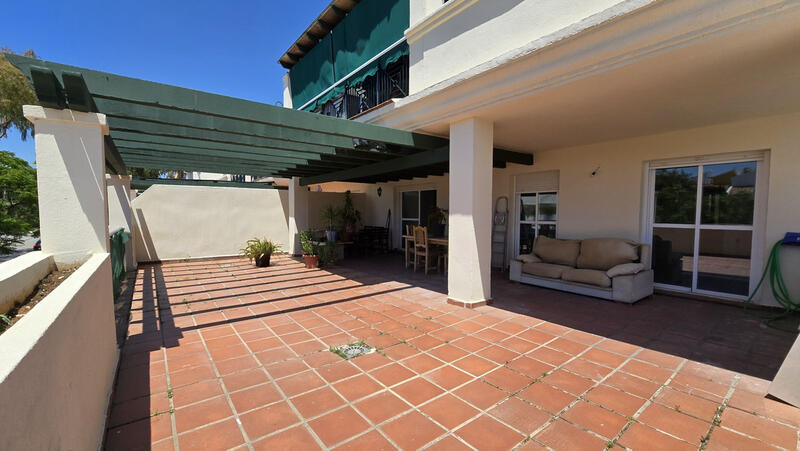 3 bedroom Apartment for sale
