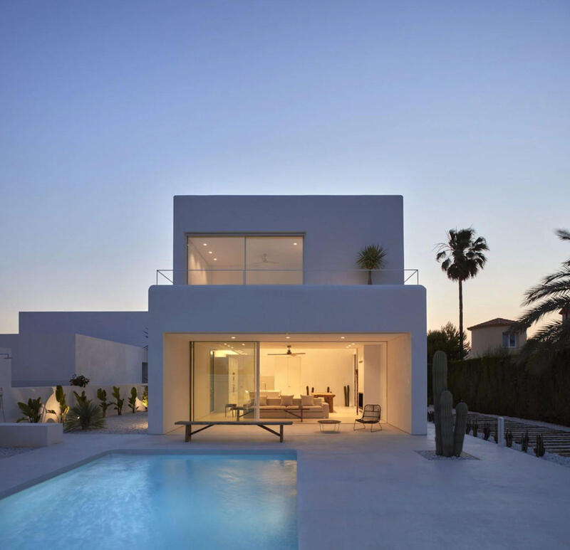 Villa à vendre dans Estepona, Málaga