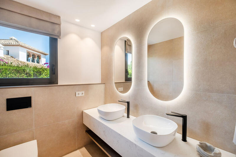 4 bedroom Villa for sale
