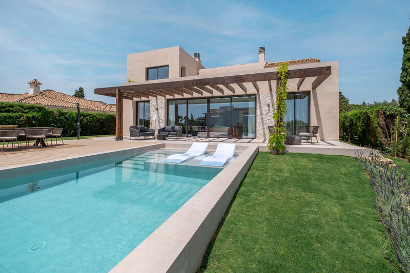 4 bedroom Villa for sale