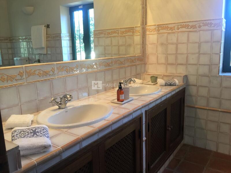 6 Cuarto Villa en venta