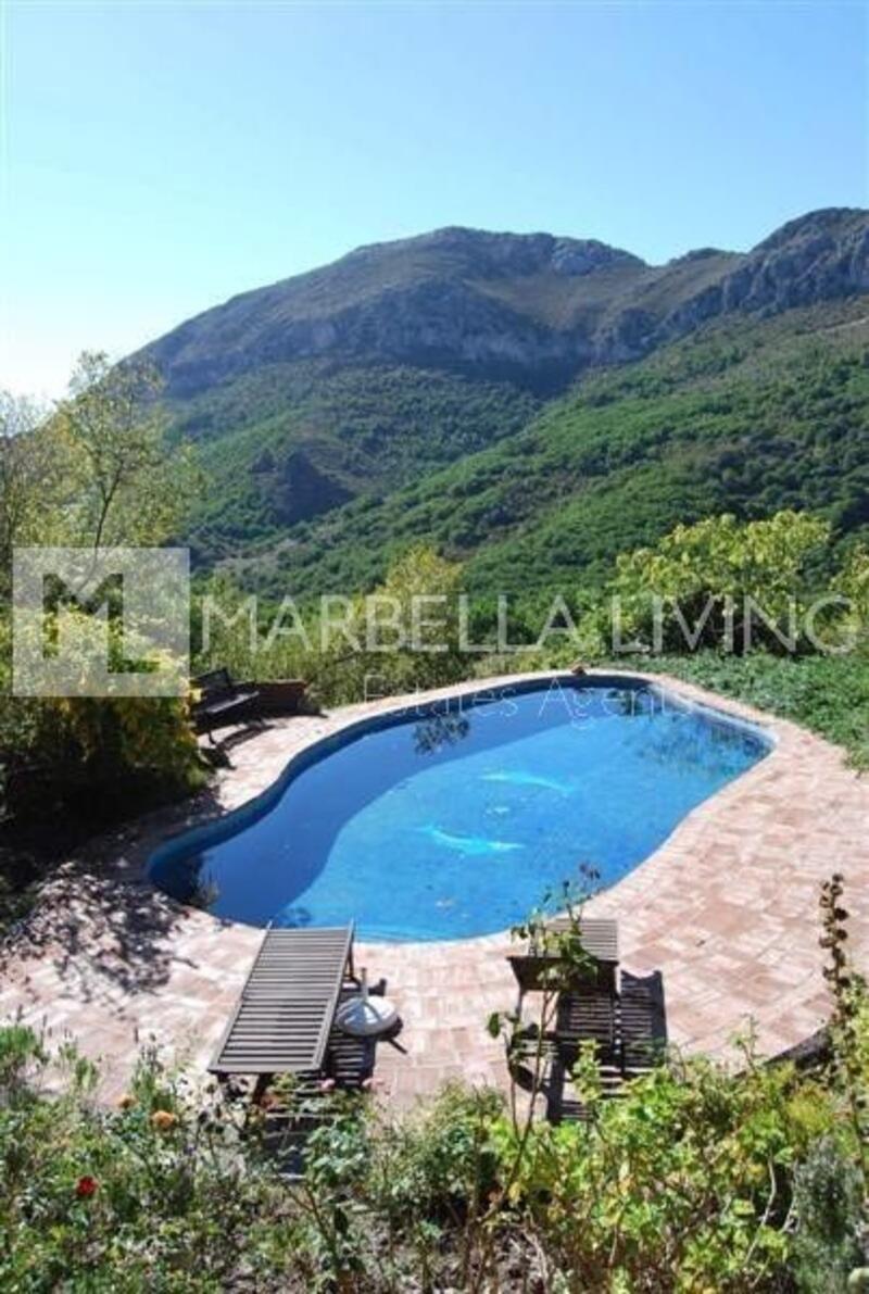 Villa à vendre dans Casares, Málaga