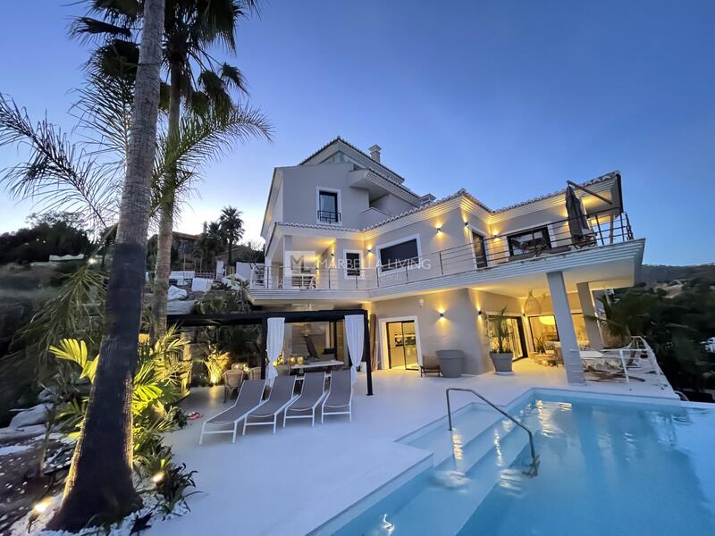 Villa til salg i Marbella del Este, Málaga