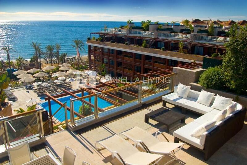 Erhvervsejendom til salg i Puerto Banus, Málaga