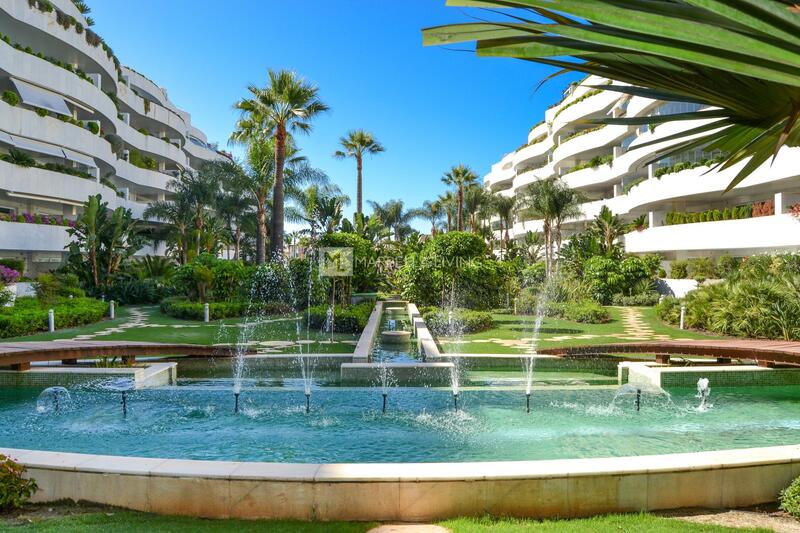 квартира в долгосрочную аренду в Puerto Banus, Málaga