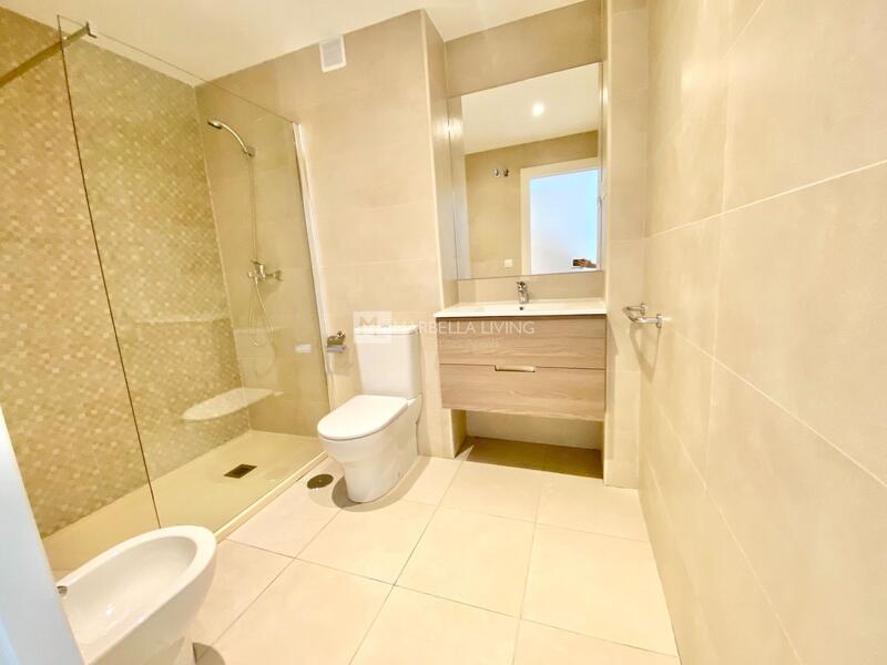 3 bedroom Apartment for Long Term Rent