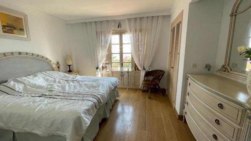 3 Schlafzimmer Landhaus zu verkaufen