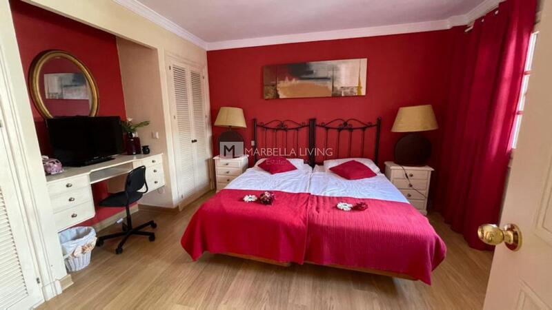 3 Schlafzimmer Landhaus zu verkaufen