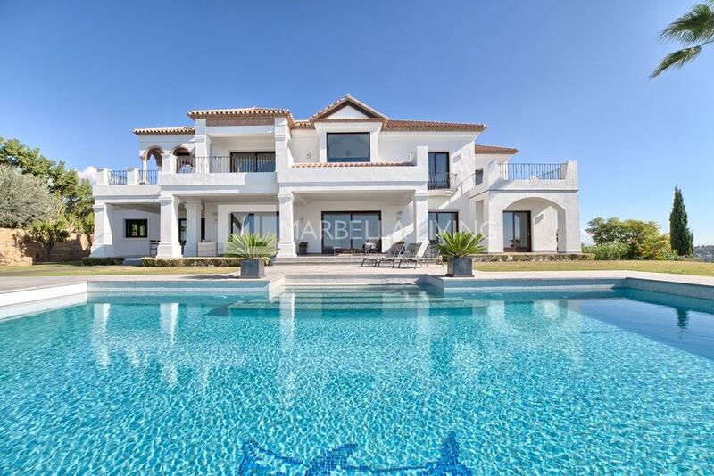 Villa til salgs i Benahavis, Málaga