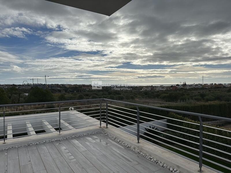 3 bedroom Villa for Long Term Rent