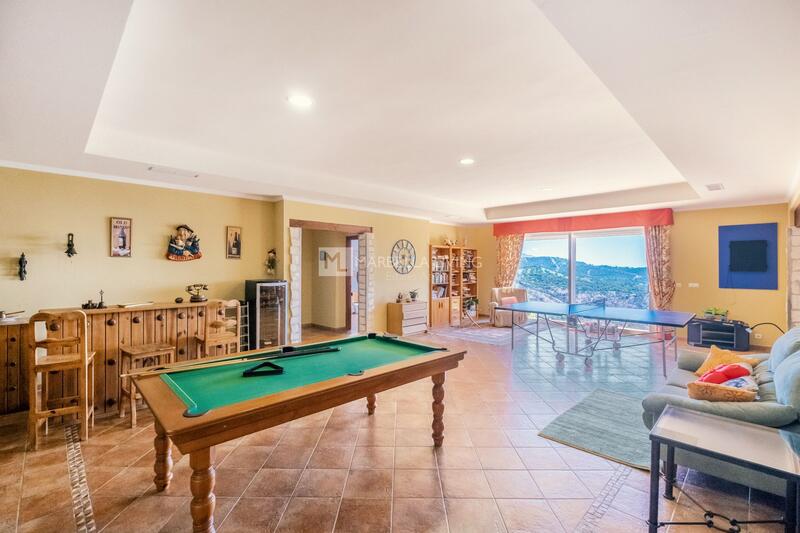 7 bedroom Country House for sale