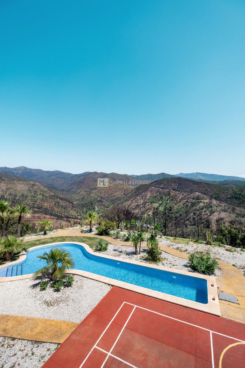 7 bedroom Country House for sale