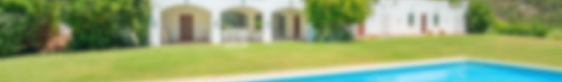 10 bedroom Villa for sale