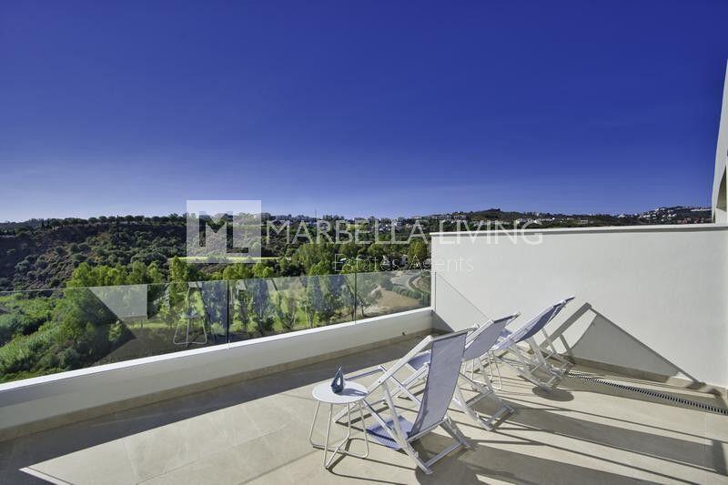 3 bedroom Townhouse for sale