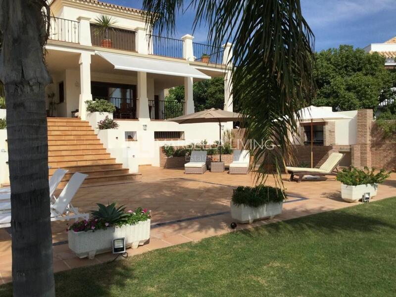 6 Cuarto Villa en venta