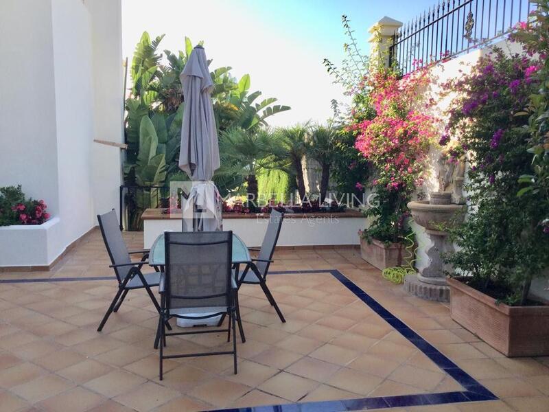 6 Cuarto Villa en venta