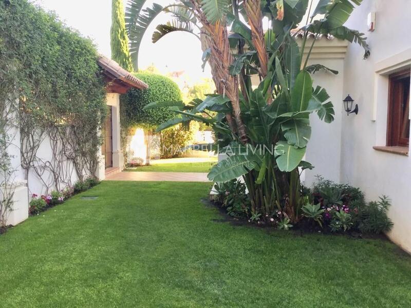 6 Cuarto Villa en venta
