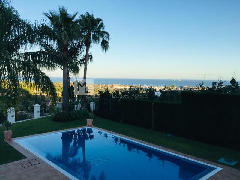 6 Cuarto Villa en venta