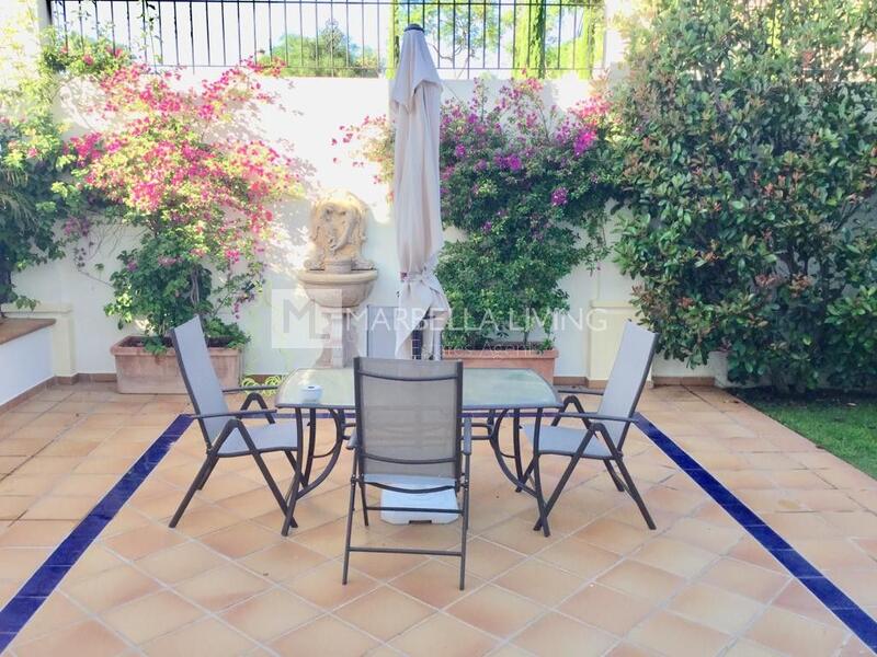 6 Cuarto Villa en venta