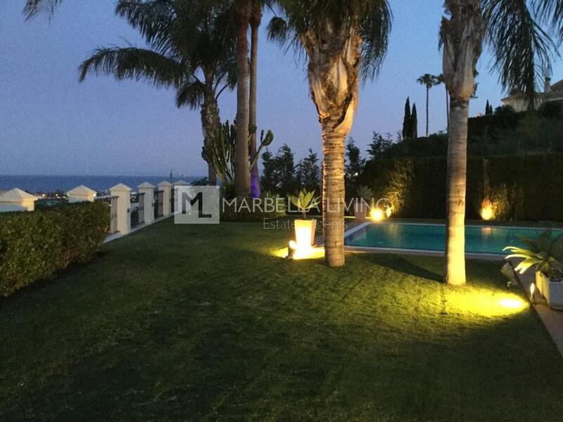 6 Cuarto Villa en venta