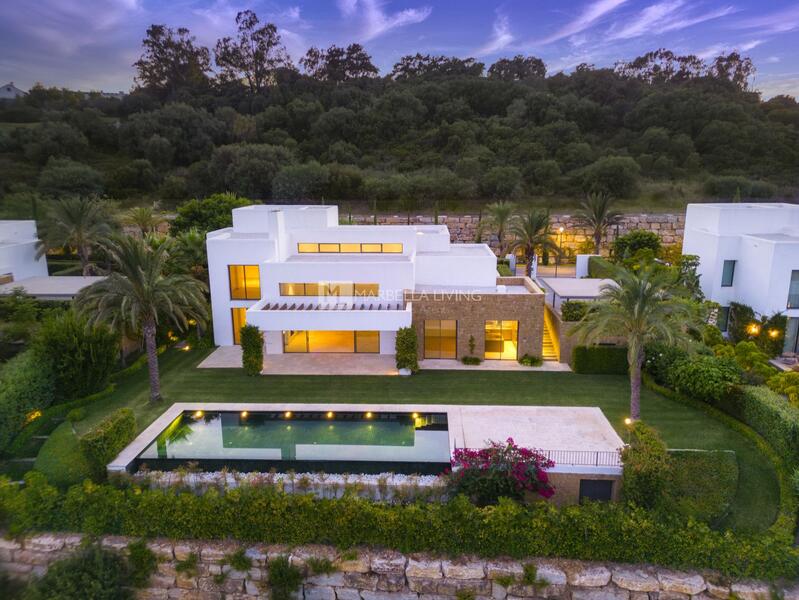 Villa til salg i Casares, Málaga